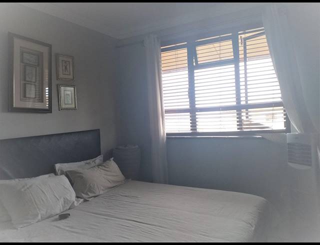 1 BEDROOM FLAT RENTED IN ILLOVO BEACH